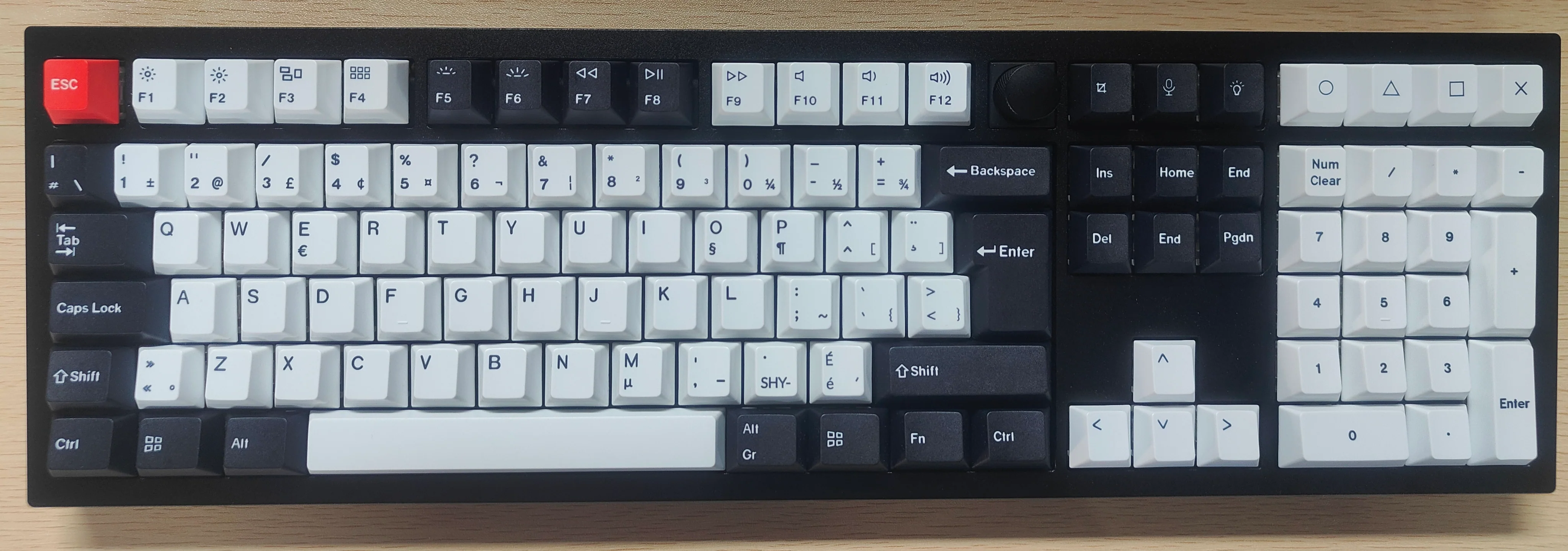 ISO Cherry Profile Dye-Sub PBT Full Keycap Set - Black and White - Image 13